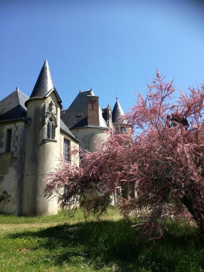 Chateau St.Gaultier Saint-Gaultier ภายนอก รูปภาพ