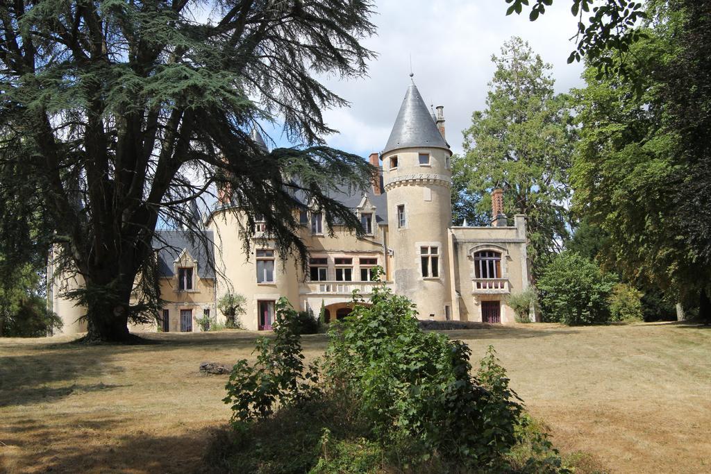Chateau St.Gaultier Saint-Gaultier ภายนอก รูปภาพ