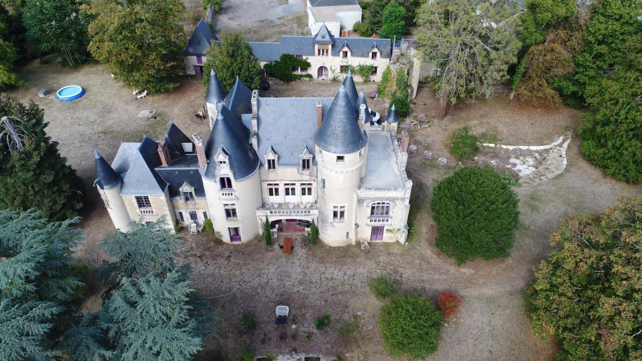 Chateau St.Gaultier Saint-Gaultier ภายนอก รูปภาพ